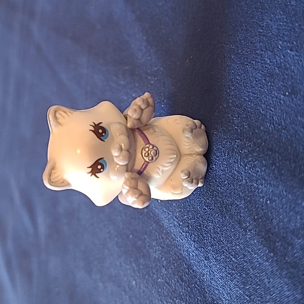 Littlest Pet Shop Vintage 1992 Kenner Cutesy Gray Kitten EUC